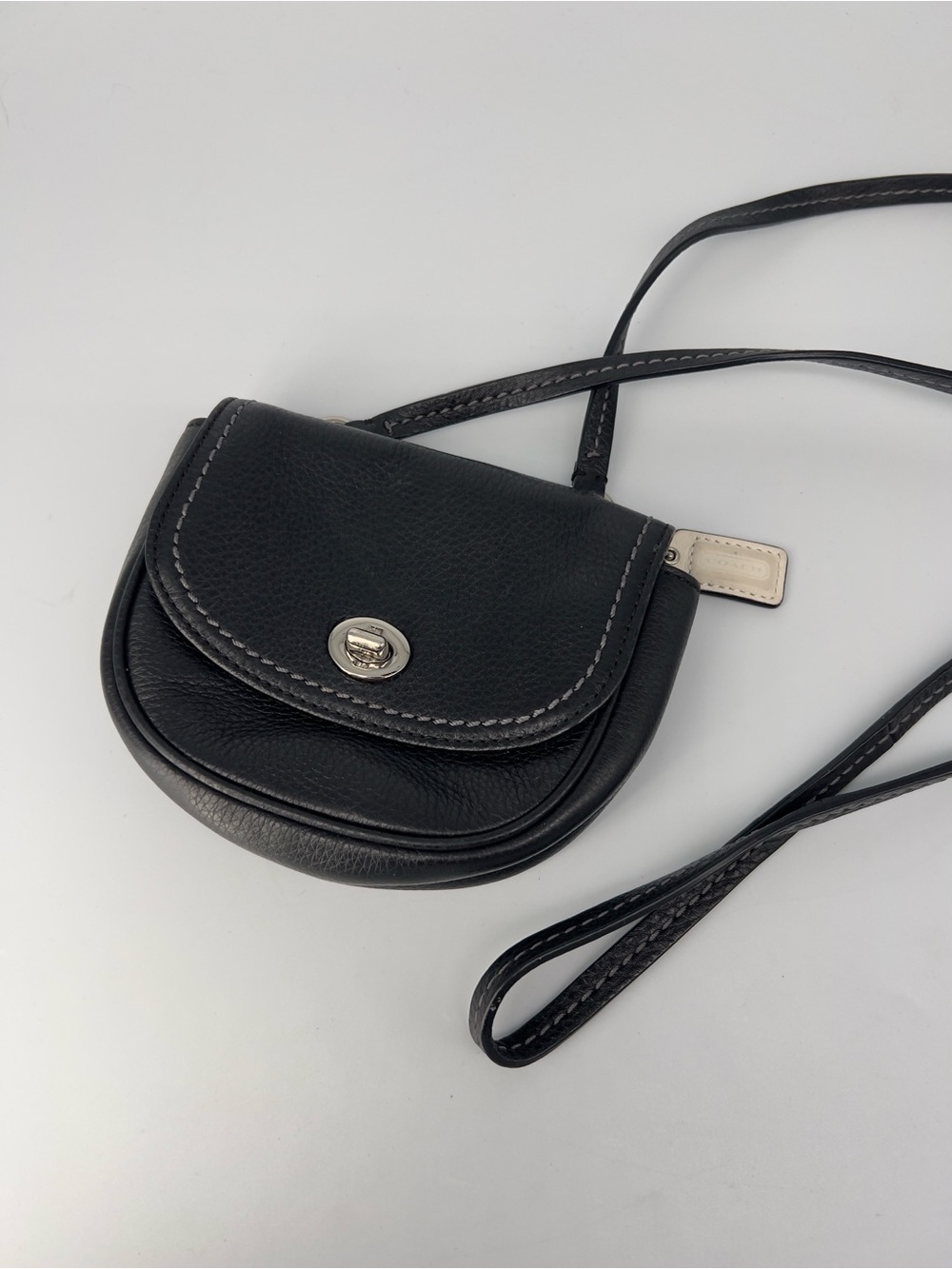 Vintage Coach park PennBlack Pebbled Leather Mini Crossbody bag